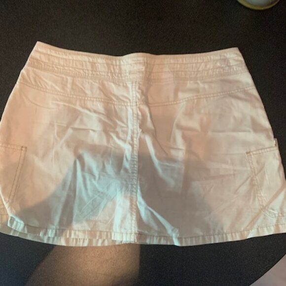 Women's Skorts Bundle! - Picture 7 of 8